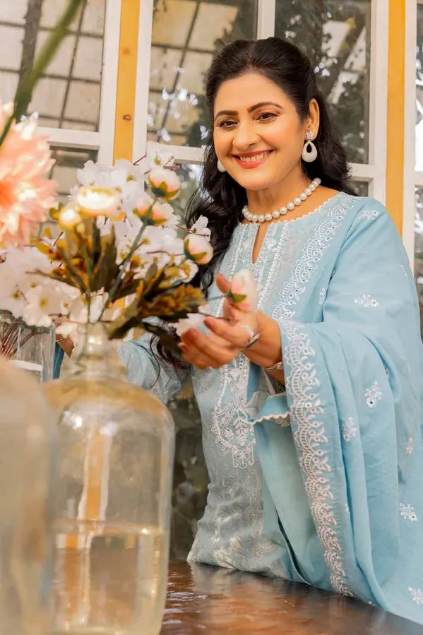 dn-42023_6_ gul ahmed dn-42023